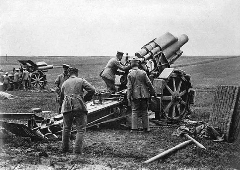 Иллюстрация к книге — 100 великих тайн Первой Мировой [i_052.jpg]