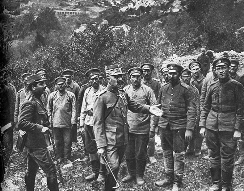 Иллюстрация к книге — 100 великих тайн Первой Мировой [i_067.jpg]