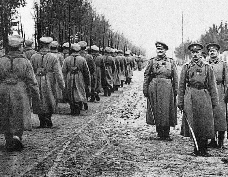 Иллюстрация к книге — 100 великих тайн Первой Мировой [i_075.jpg]