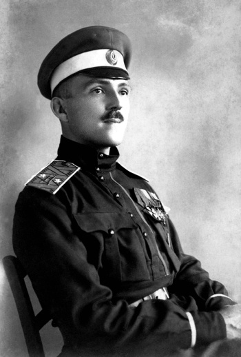 Иллюстрация к книге — Дроздовцы в огне [i_004.jpg]