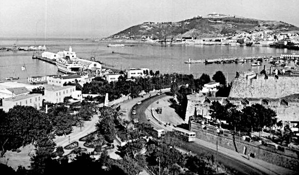 Иллюстрация к книге — На далеком меридиане [i_012.jpg]