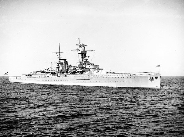 Иллюстрация к книге — На далеком меридиане [i_031.jpg]