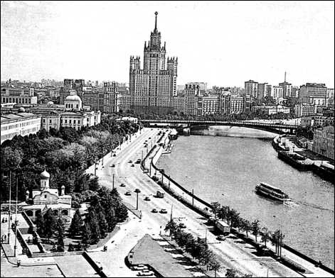 Иллюстрация к книге — СССР при Брежневе. Правда великой эпохи [i_013.jpg]