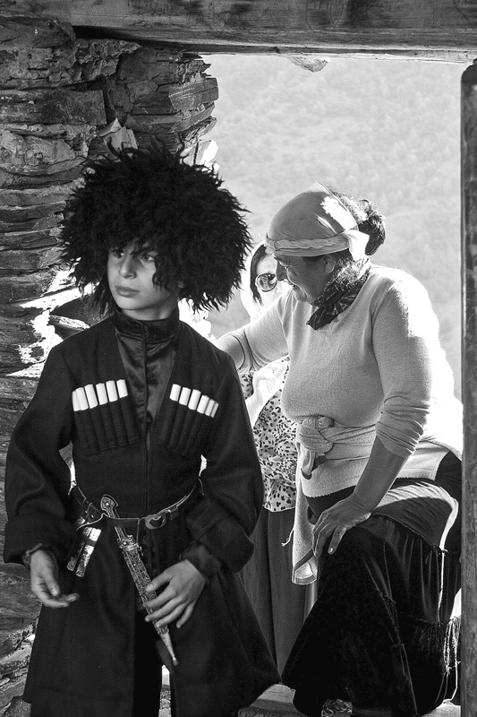 Иллюстрация к книге — Крайности Грузии. В поисках сокровищ Страны волков [i_023.jpg]