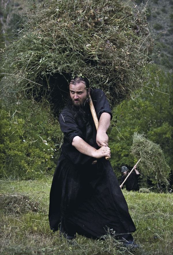 Иллюстрация к книге — Крайности Грузии. В поисках сокровищ Страны волков [i_063.jpg]