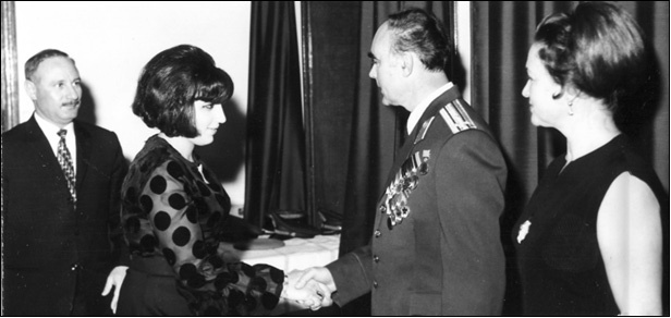 Иллюстрация к книге — Последняя спецоперация "Нормана" [i_004.jpg]