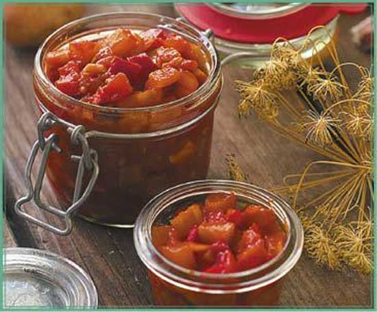 Иллюстрация к книге — Консервируем салаты, лечо, икру, соте, аджику [i_066.jpg]