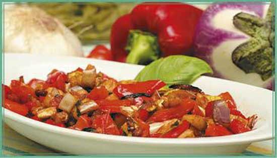 Иллюстрация к книге — Консервируем салаты, лечо, икру, соте, аджику [i_088.jpg]