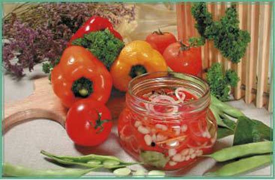 Иллюстрация к книге — Консервируем салаты, лечо, икру, соте, аджику [i_089.jpg]