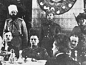 Иллюстрация к книге — 100 великих сокровищ России [i_091.jpg]