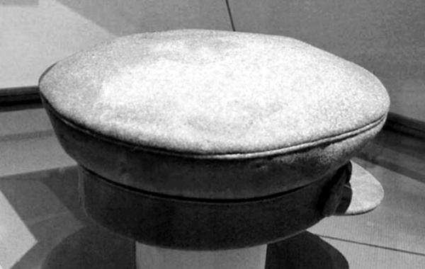 Иллюстрация к книге — 100 великих тайн советской эпохи [i_038.jpg]