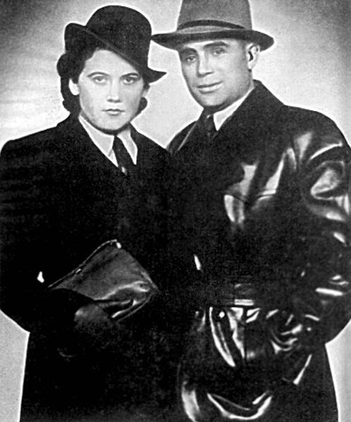 Иллюстрация к книге — 100 великих тайн советской эпохи [i_051.jpg]