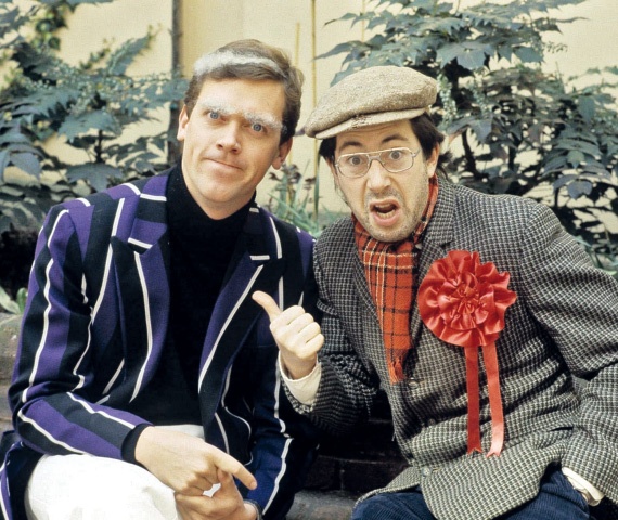 Иллюстрация к книге — Хью Лори: От «Дживса и Вустера» до «Доктора Хауса» [i_003.jpg]