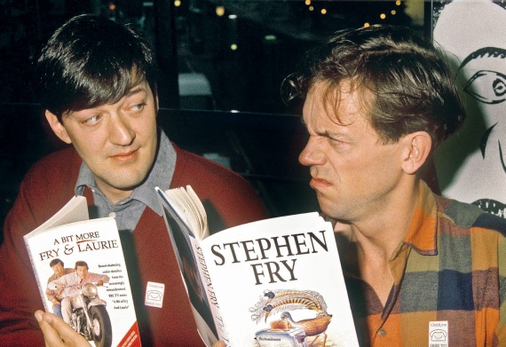 Иллюстрация к книге — Хью Лори: От «Дживса и Вустера» до «Доктора Хауса» [i_005.jpg]