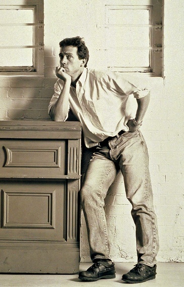 Иллюстрация к книге — Хью Лори: От «Дживса и Вустера» до «Доктора Хауса» [i_007.jpg]