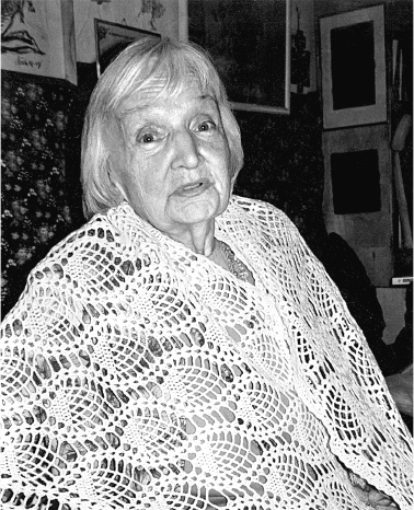 Иллюстрация к книге — Феликс Медведев. Козырная судьба легендарного интервьюера, библиофила, игрока [i_041.jpg]