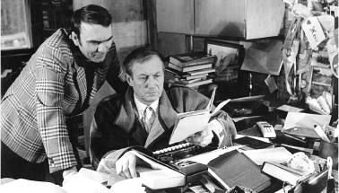 Иллюстрация к книге — Феликс Медведев. Козырная судьба легендарного интервьюера, библиофила, игрока [i_069.jpg]