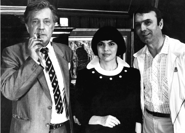 Иллюстрация к книге — Феликс Медведев. Козырная судьба легендарного интервьюера, библиофила, игрока [i_077.jpg]