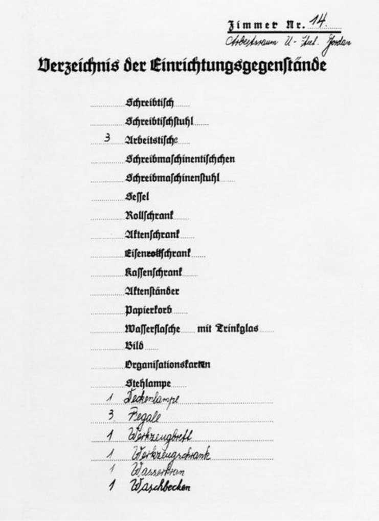 Иллюстрация к книге — Тайны черных замков СС [i_088.jpg]