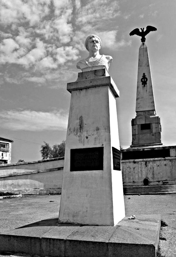 Иллюстрация к книге — Герои русского броненосного флота [i_003.jpg]