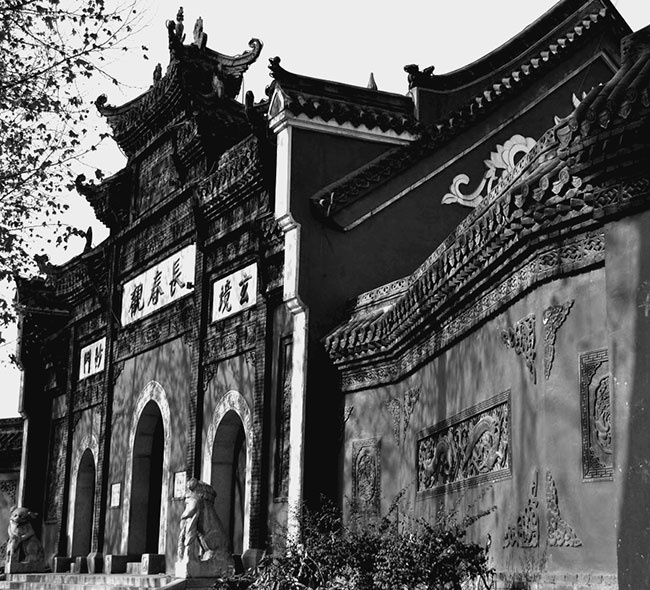 Иллюстрация к книге — 500 великих путешествий [i_031.jpg]