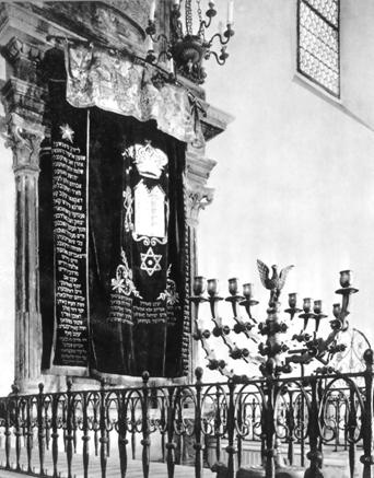 Иллюстрация к книге — Старый Краков [pic_125.jpg]