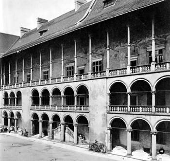 Иллюстрация к книге — Старый Краков [pic_20.jpg]