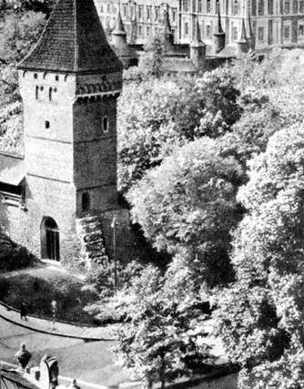 Иллюстрация к книге — Старый Краков [pic_51.jpg]