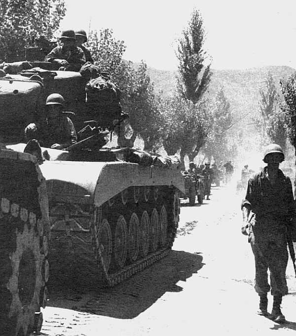 Иллюстрация к книге — 100 великих войн [i_112.jpg]