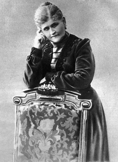 Иллюстрация к книге — 100 великих российских актеров [i_022.jpg]