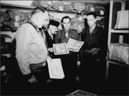 Иллюстрация к книге — Сокровища Третьего рейха [i_011.jpg]