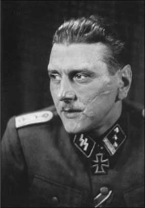 Иллюстрация к книге — Сокровища Третьего рейха [i_020.jpg]