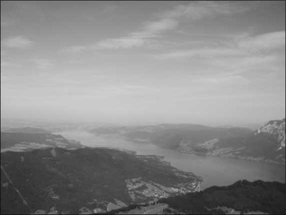 Иллюстрация к книге — Сокровища Третьего рейха [i_025.jpg]