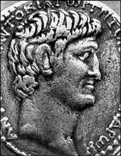 Иллюстрация к книге — 50 знаменитых самоубийц [i_003.jpg]