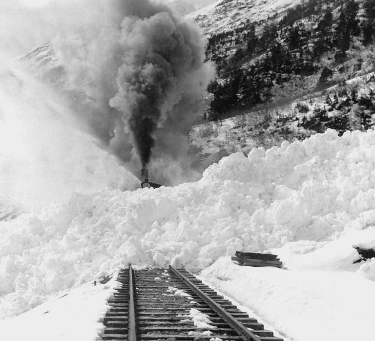 Иллюстрация к книге — 500 великих катастроф [i_042.jpg]