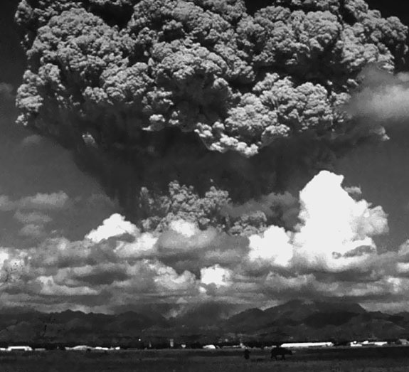 Иллюстрация к книге — 500 великих катастроф [i_082.jpg]