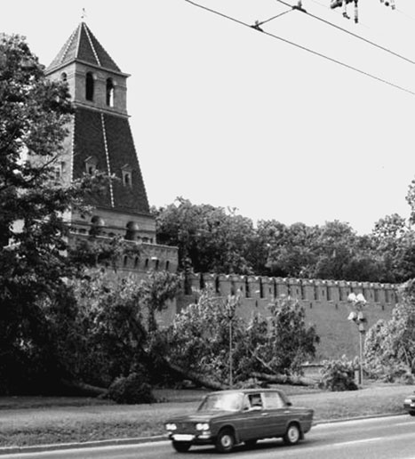 Иллюстрация к книге — 500 великих катастроф [i_086.jpg]