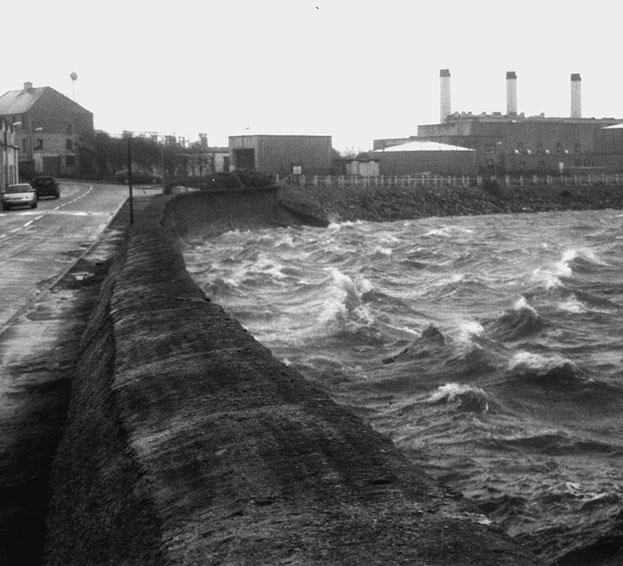 Иллюстрация к книге — 500 великих катастроф [i_099.jpg]