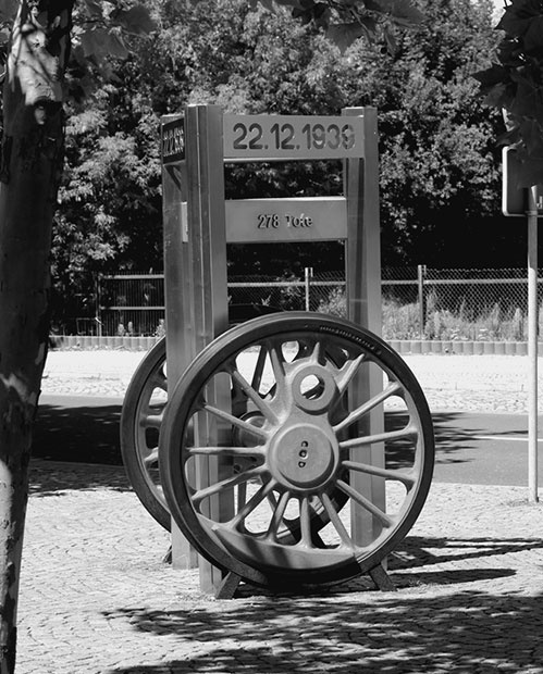 Иллюстрация к книге — 500 великих катастроф [i_181.jpg]