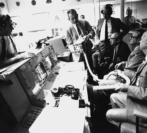 Иллюстрация к книге — 500 великих катастроф [i_338.jpg]