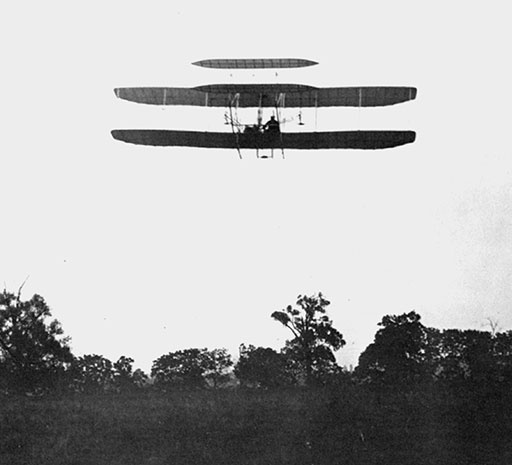 Иллюстрация к книге — 500 великих катастроф [i_371.jpg]