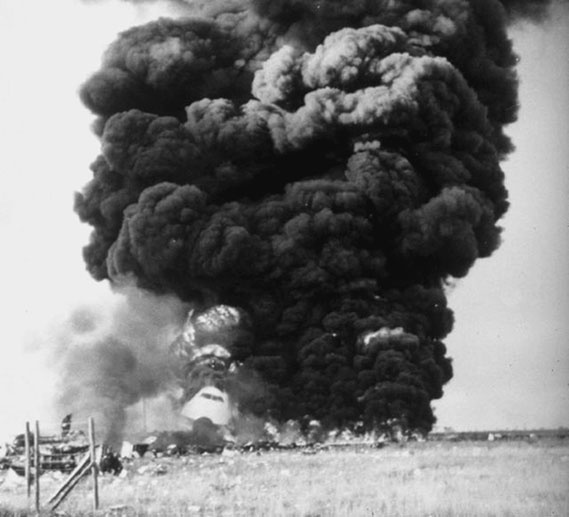 Иллюстрация к книге — 500 великих катастроф [i_431.jpg]