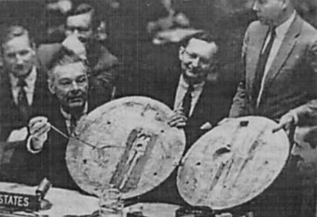 Иллюстрация к книге — КГБ - ЦРУ. Кто сильнее? [i_009.jpg]