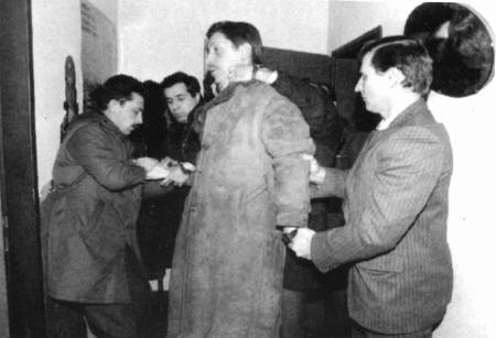 Иллюстрация к книге — КГБ - ЦРУ. Кто сильнее? [i_022.jpg]