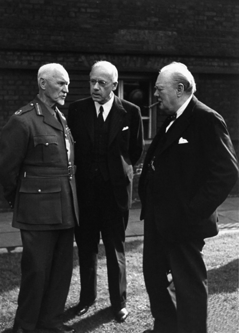 Иллюстрация к книге — Неизвестные союзники Сталина. 1940–1945 гг. [i_019.jpg]