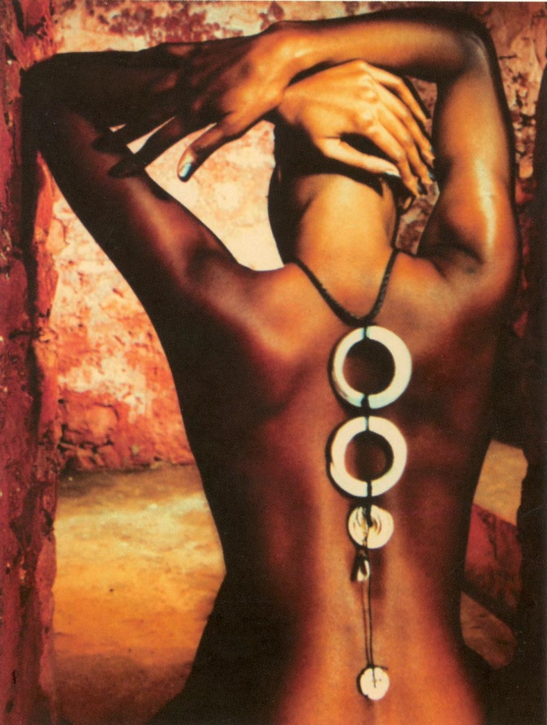 Иллюстрация к книге — Голый человек [i_060.jpg]