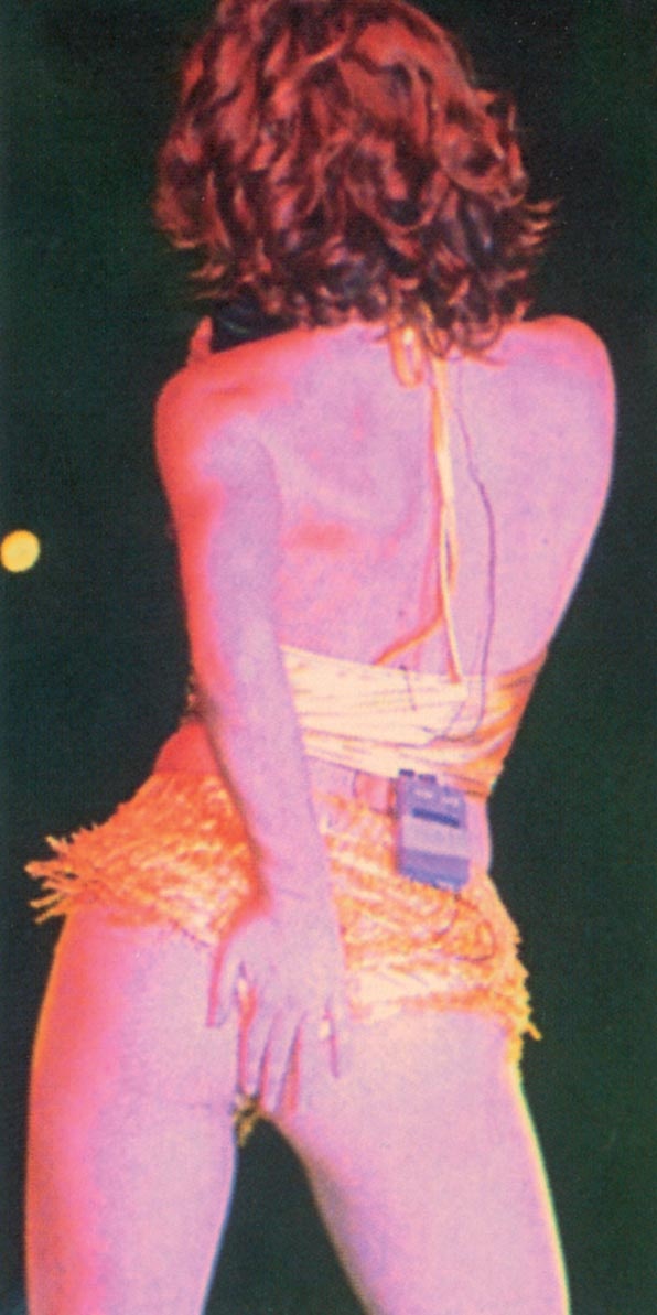 Иллюстрация к книге — Голый человек [i_067.jpg]