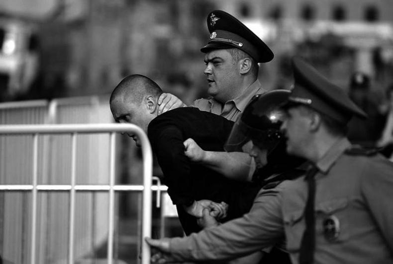 Иллюстрация к книге — Катехизис протеста. За что мы боремся [i_006.jpg]