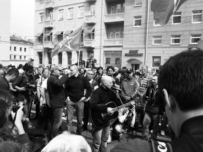 Иллюстрация к книге — Катехизис протеста. За что мы боремся [i_012.jpg]