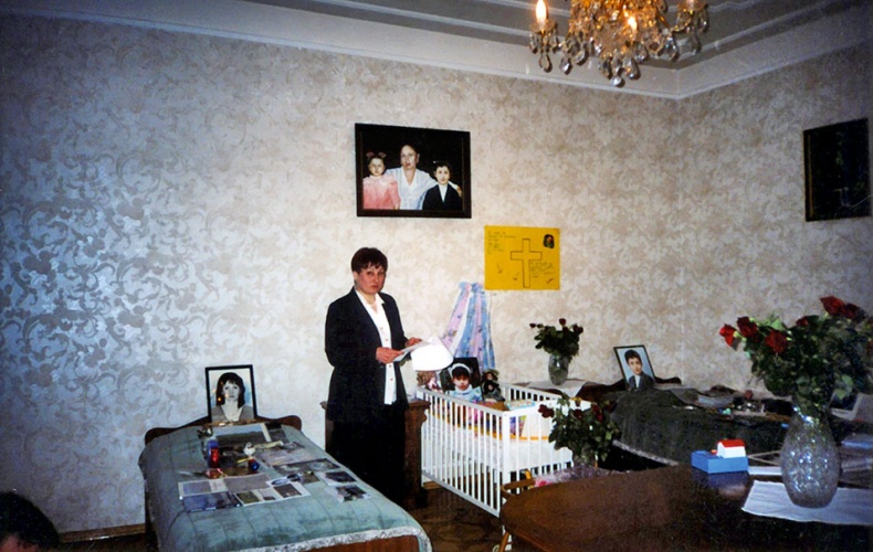 Иллюстрация к книге — Столкновение. Откровенная история Виталия Калоева [i_052.jpg]